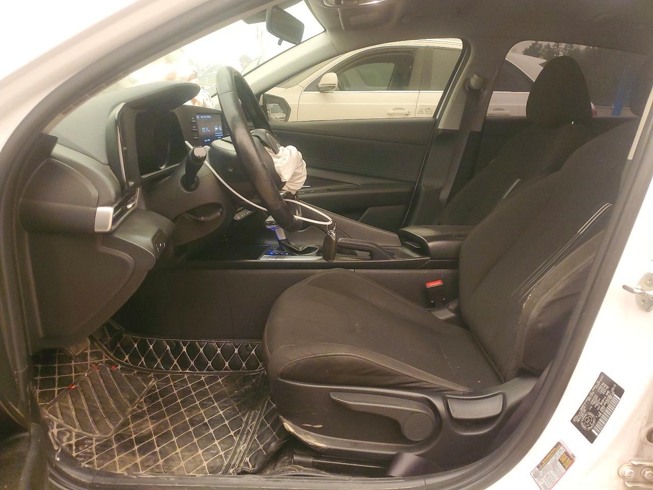2021 Hyundai Elantra Sel - zdjęcie 7