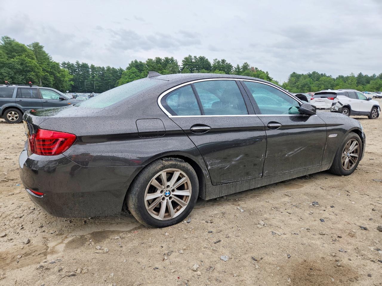 2015 BMW Seria 5 528i - zdjęcie 3