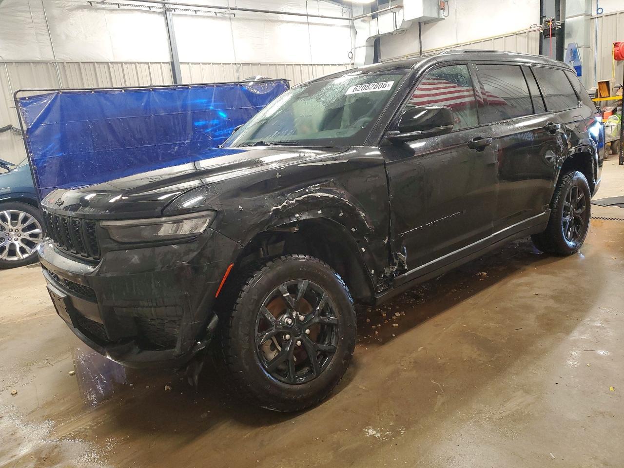 2024 Jeep Grand Cherokee L Laredo - zdjęcie główne