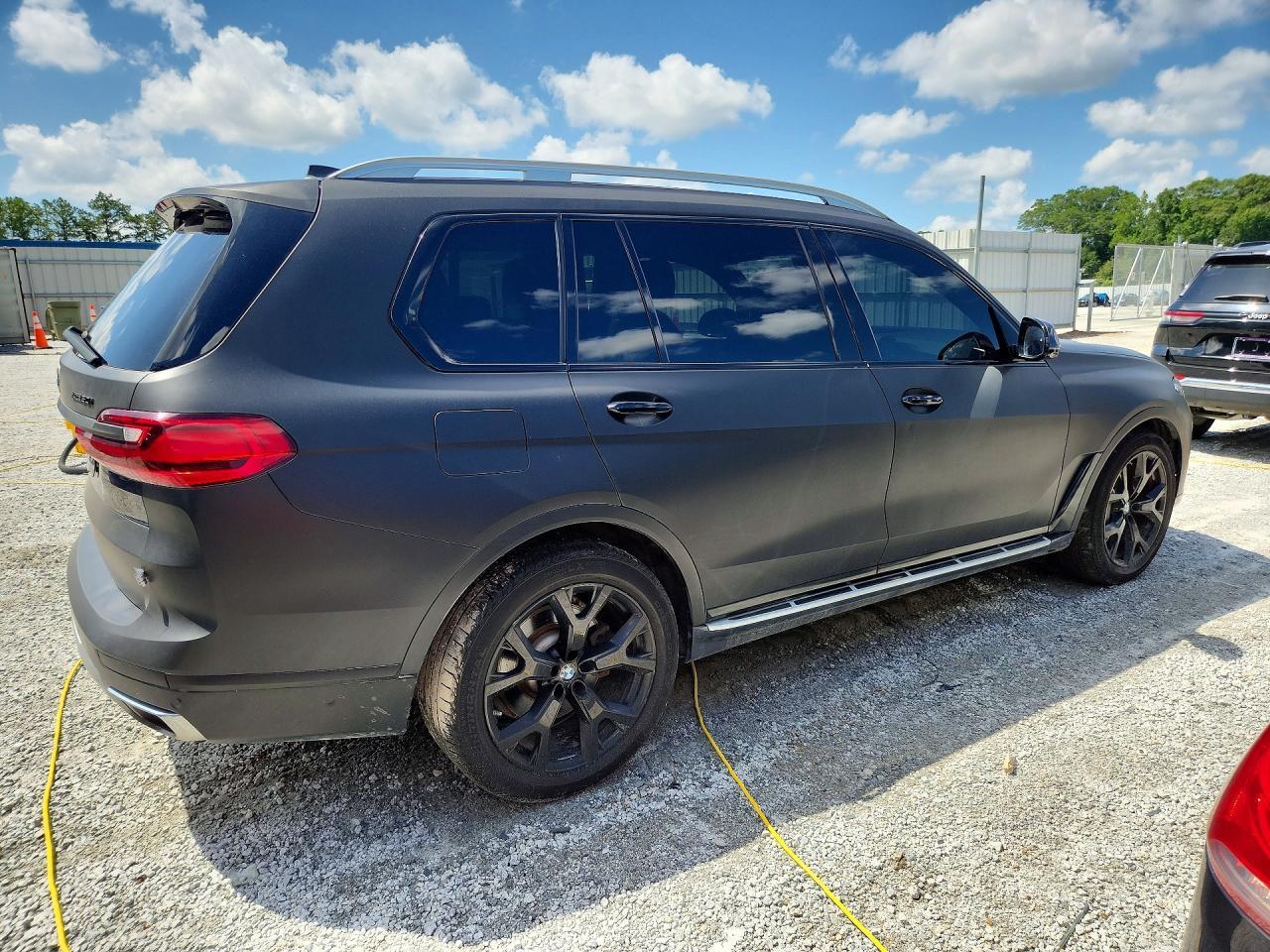 2019 BMW X7 xDrive50I - zdjęcie 3