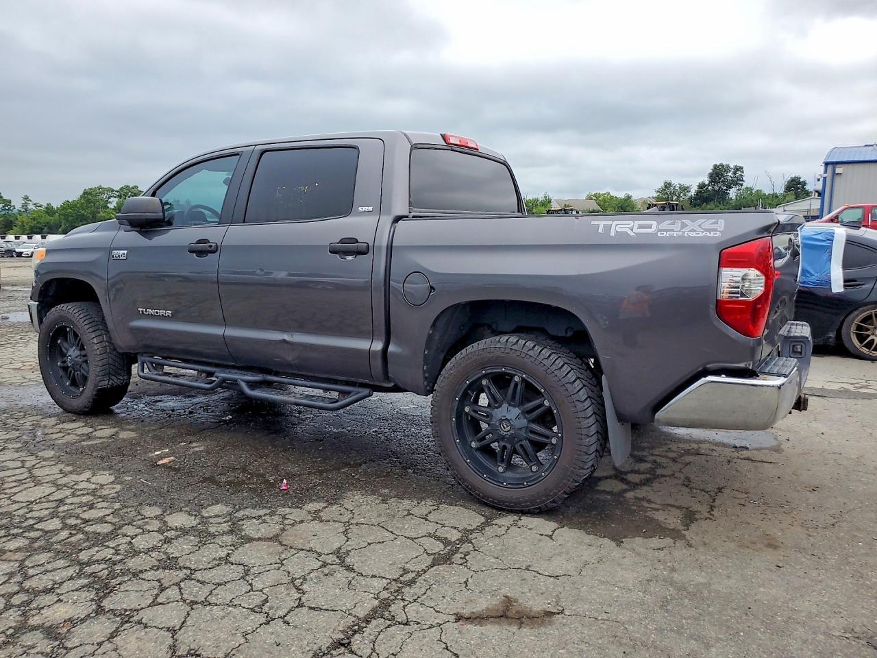 2014 Toyota Tundra Crewmax Sr5 - zdjęcie 2