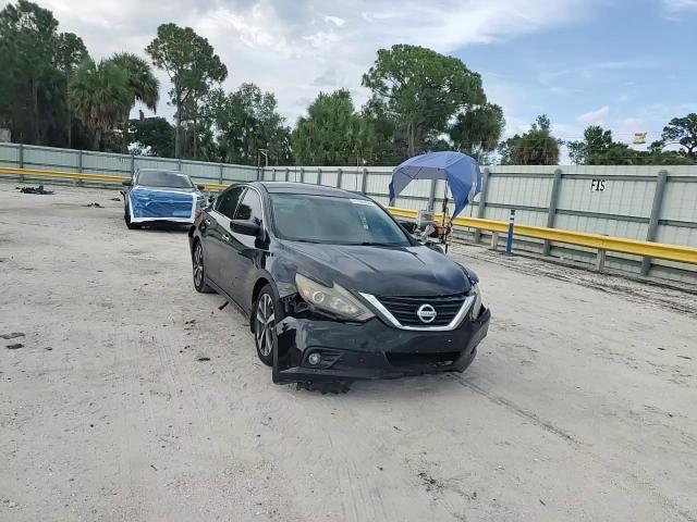 2016 Nissan Altima 2.5 Sr - zdjęcie 13