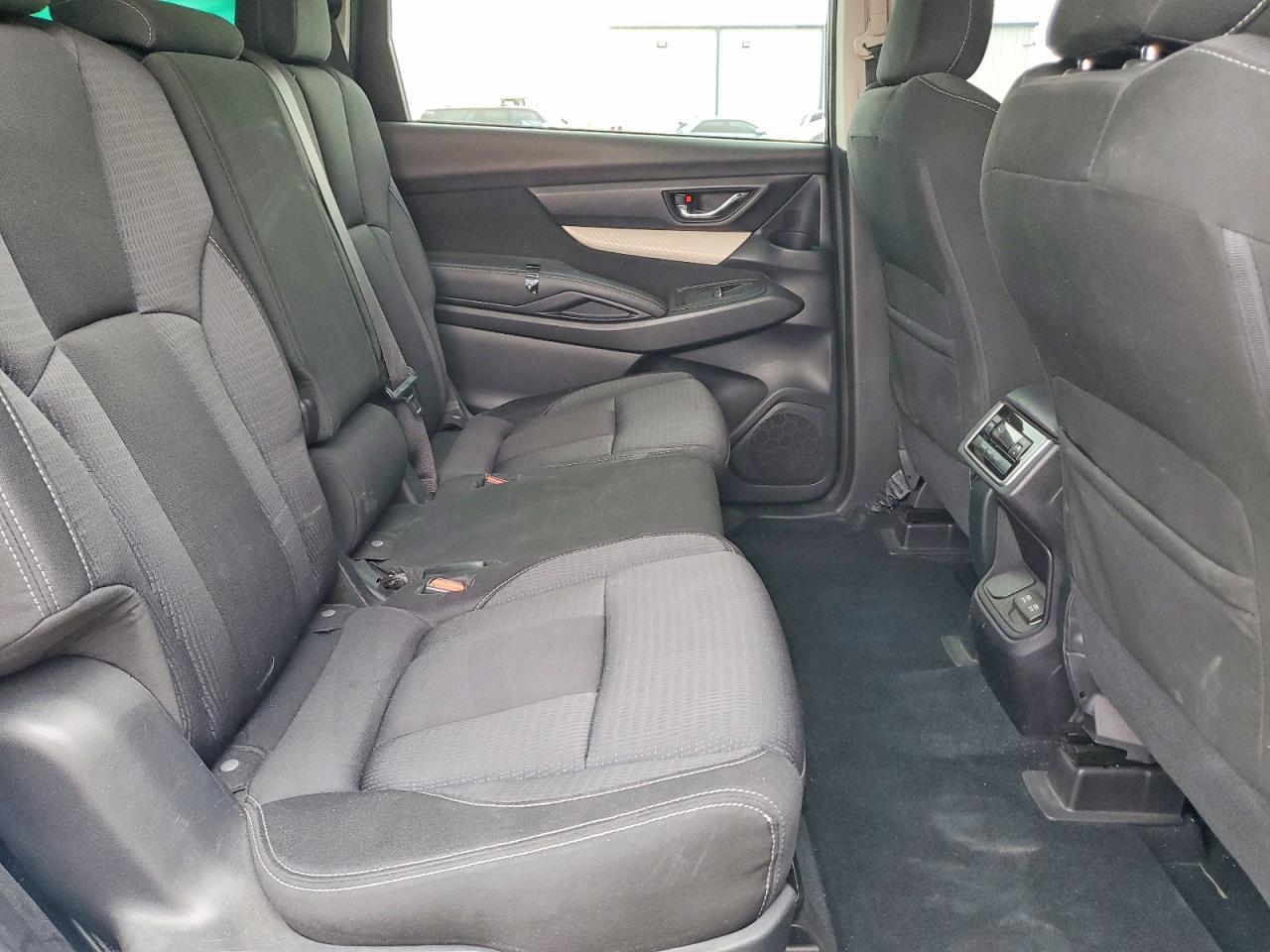 2019 Subaru Ascent Premium - zdjęcie 11