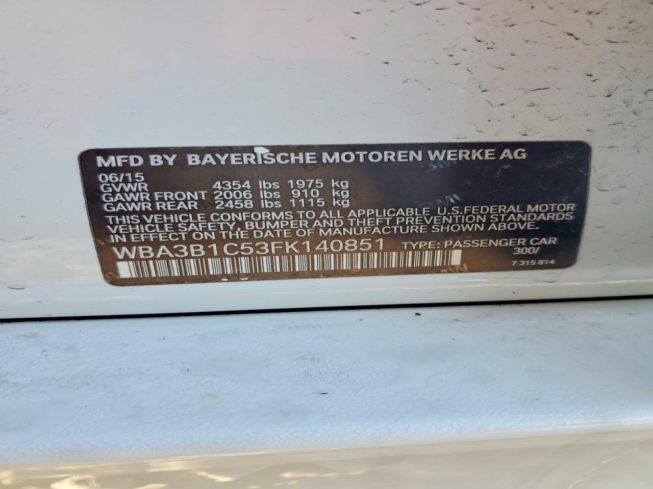 2015 BMW 320 I - zdjęcie 12