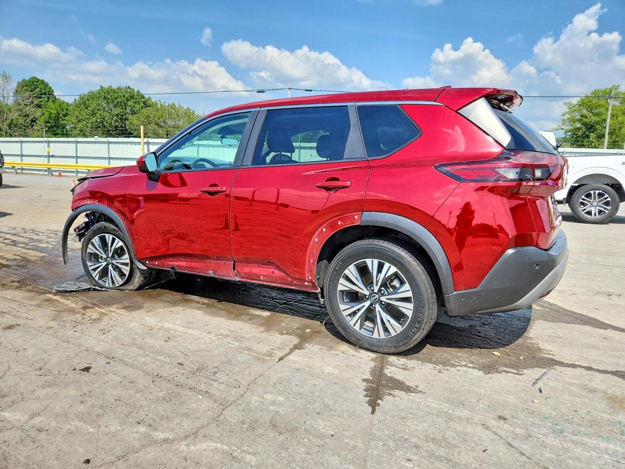 2023 Nissan Rogue Sv - zdjęcie 2