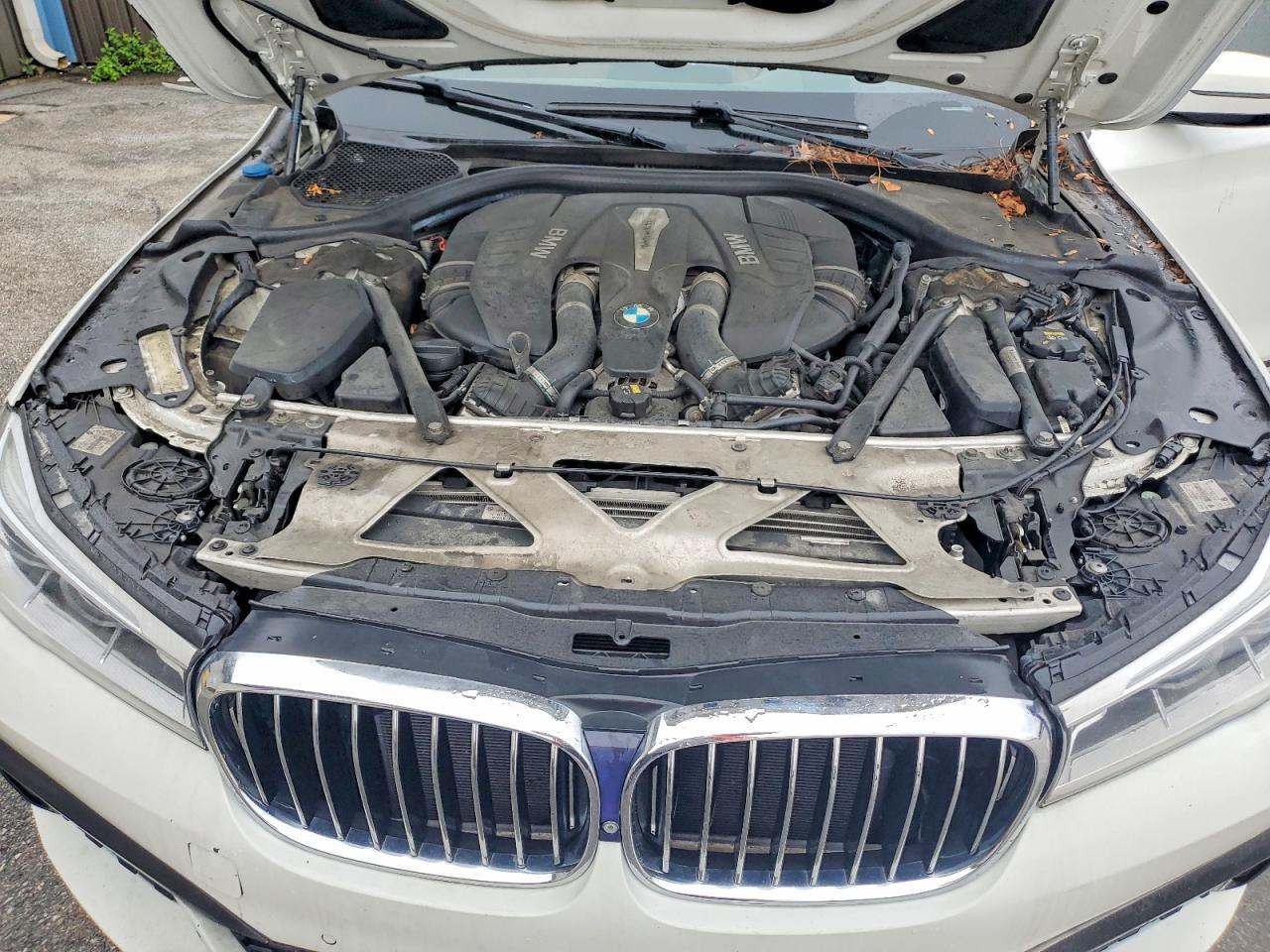 2018 BMW Seria 7 B7 - zdjęcie 11