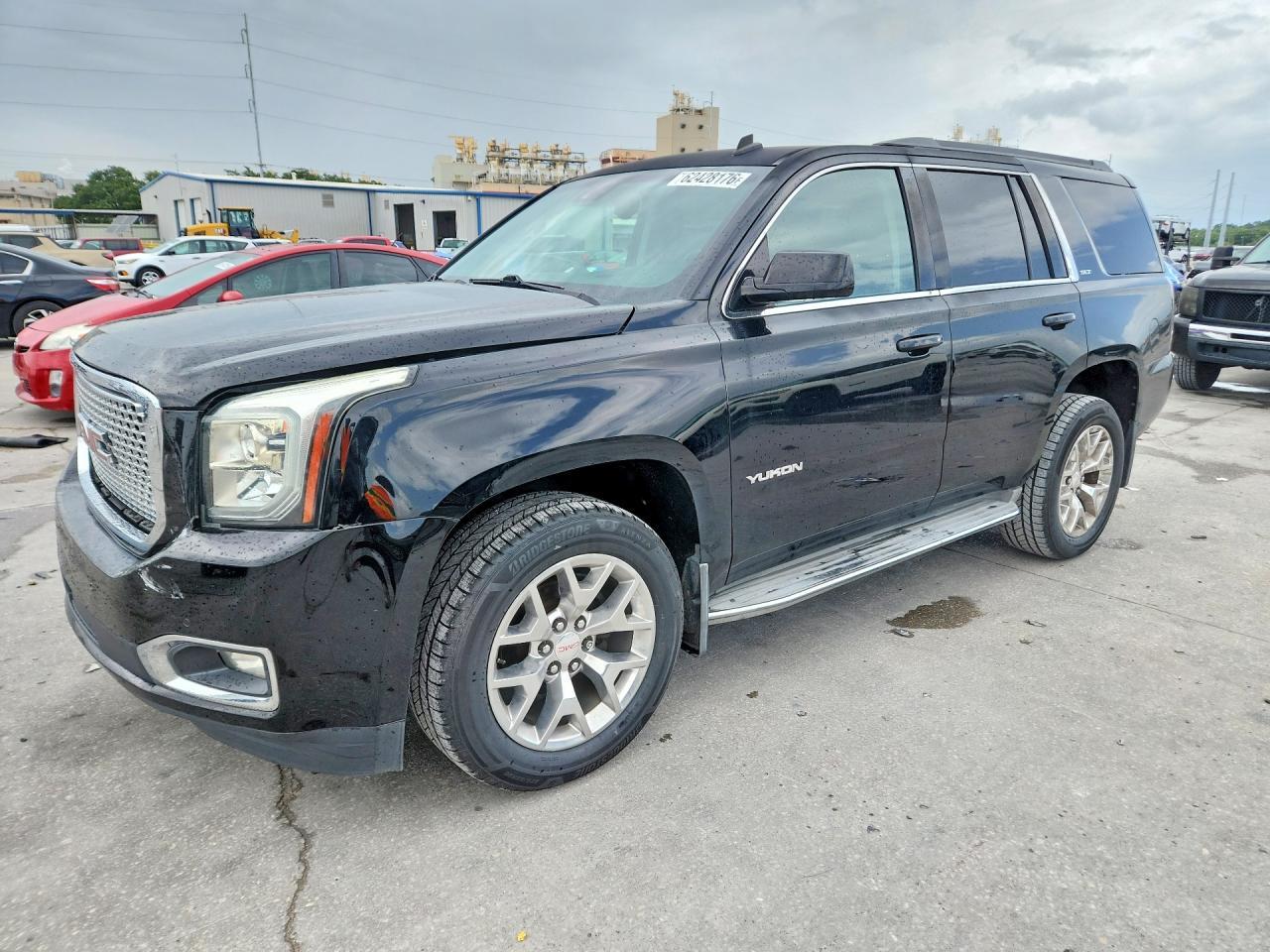 2015 GMC Yukon Slt - zdjęcie główne