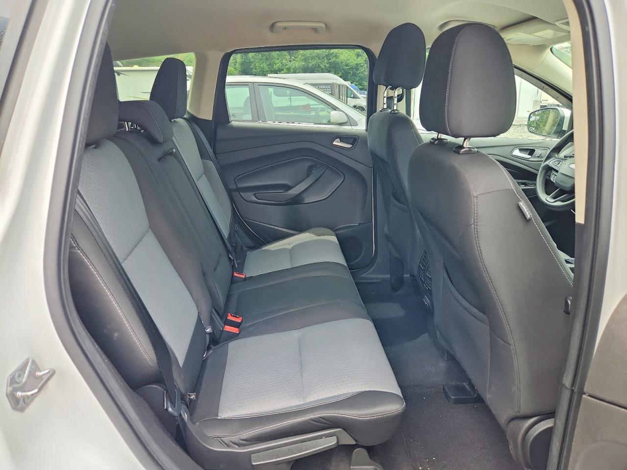 2017 Ford Escape Se - zdjęcie 10