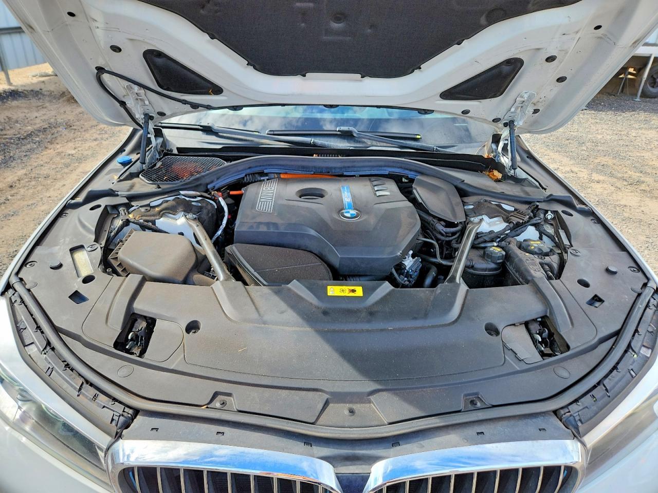 2018 BMW Seria 7 740e - zdjęcie 11