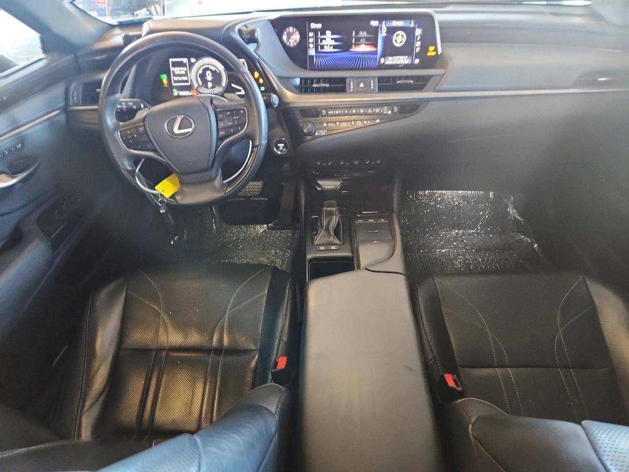 2019 Lexus Es 300H - zdjęcie 8