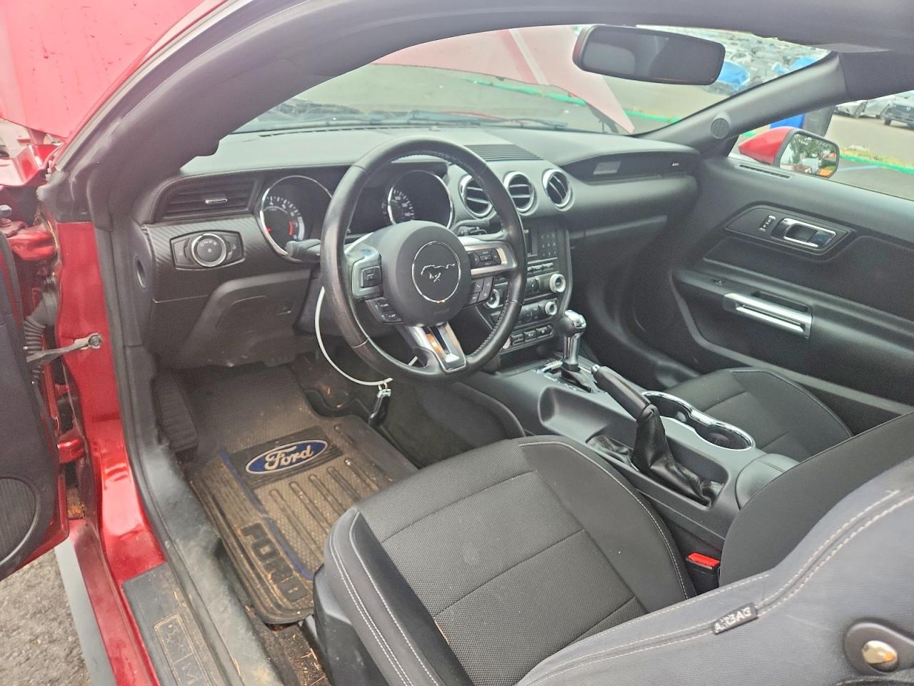 2015 Ford Mustang - zdjęcie 8