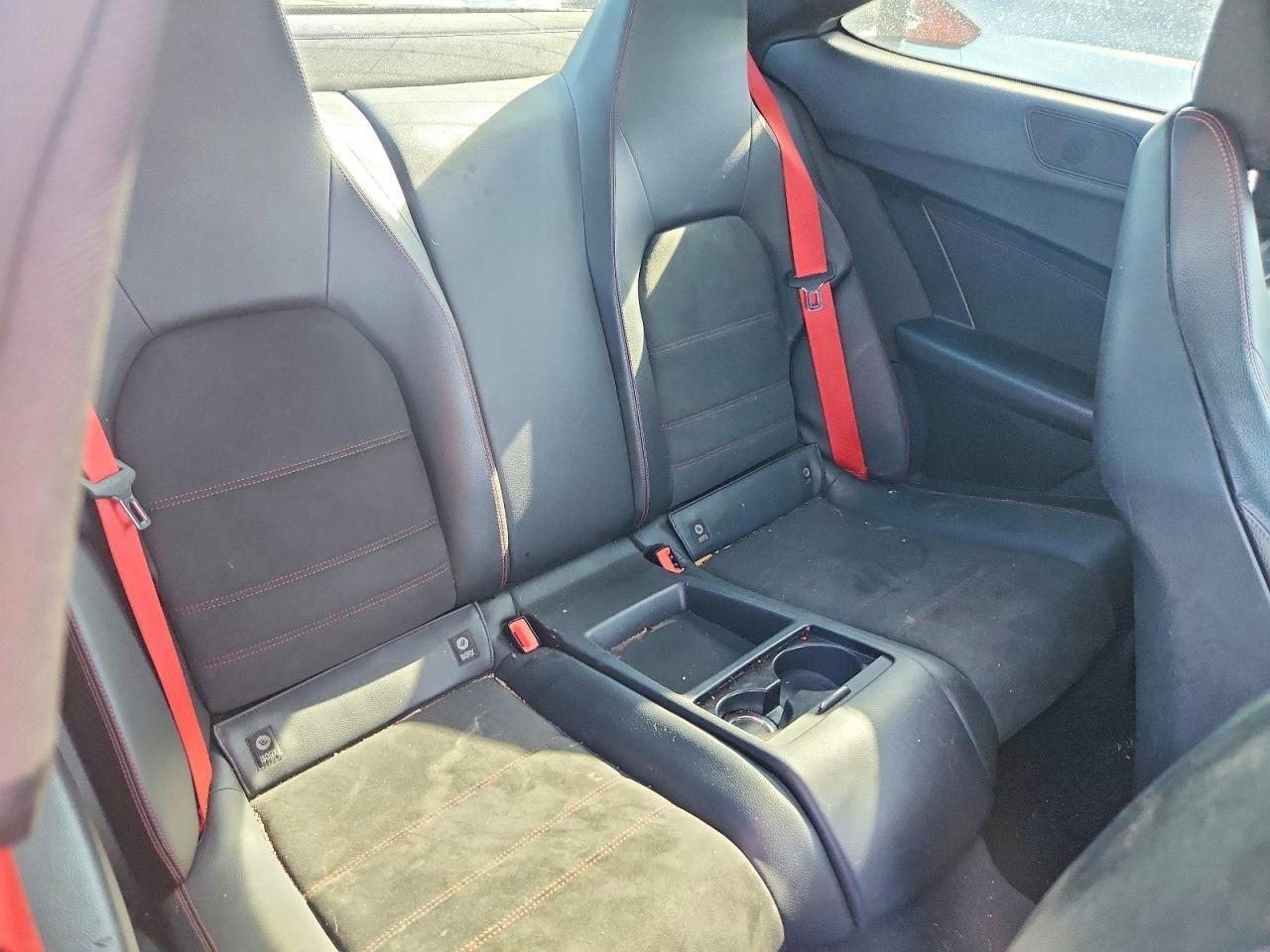 2013 Mercedes-Benz C 250 - zdjęcie 10