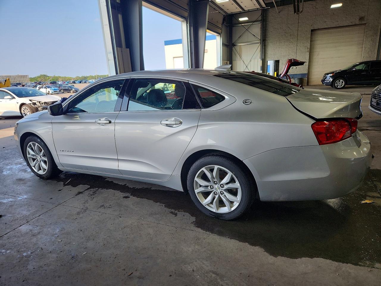 2016 Chevrolet Impala Lt - zdjęcie 2