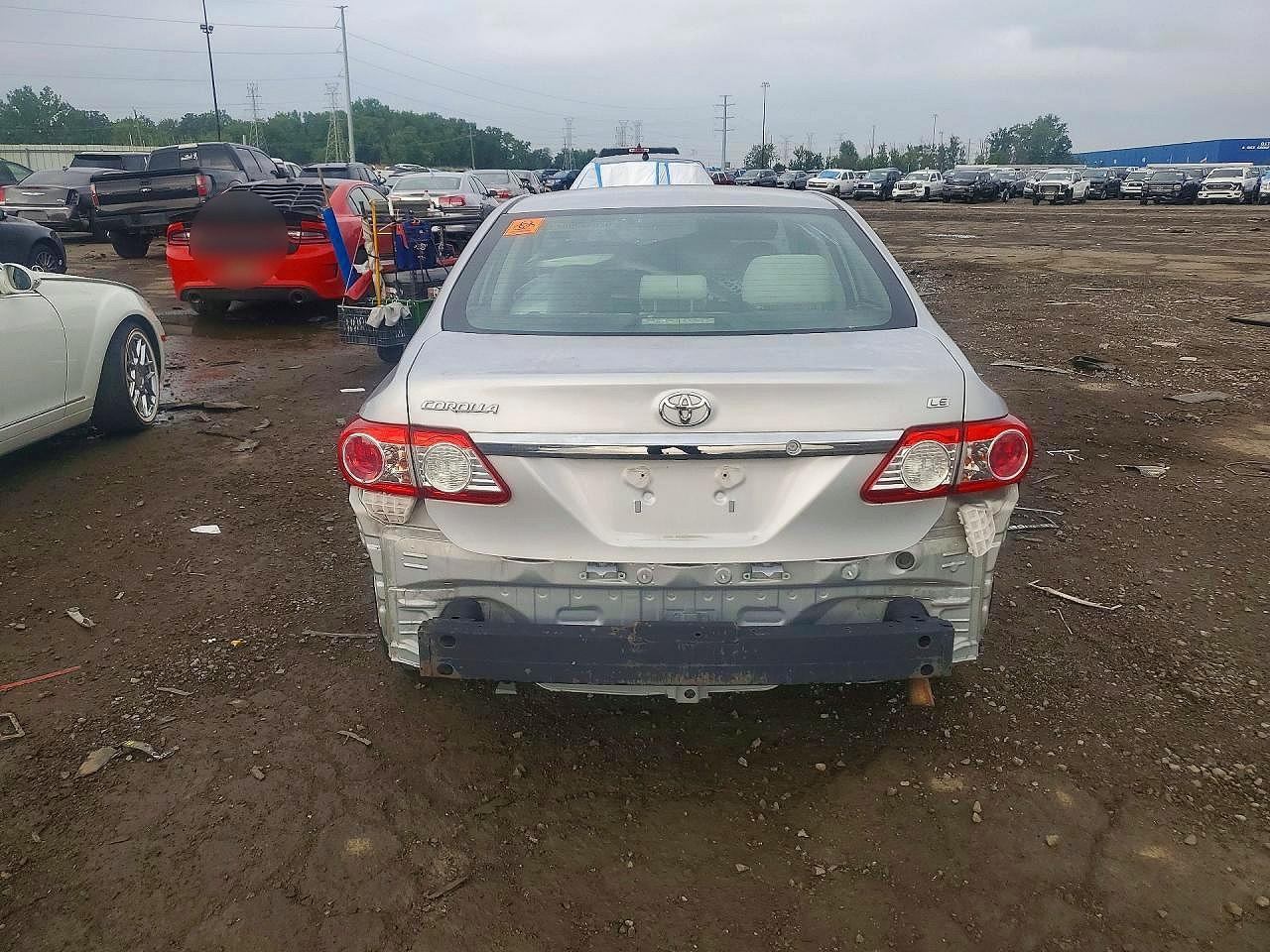 2013 Toyota Corolla Le - zdjęcie 6