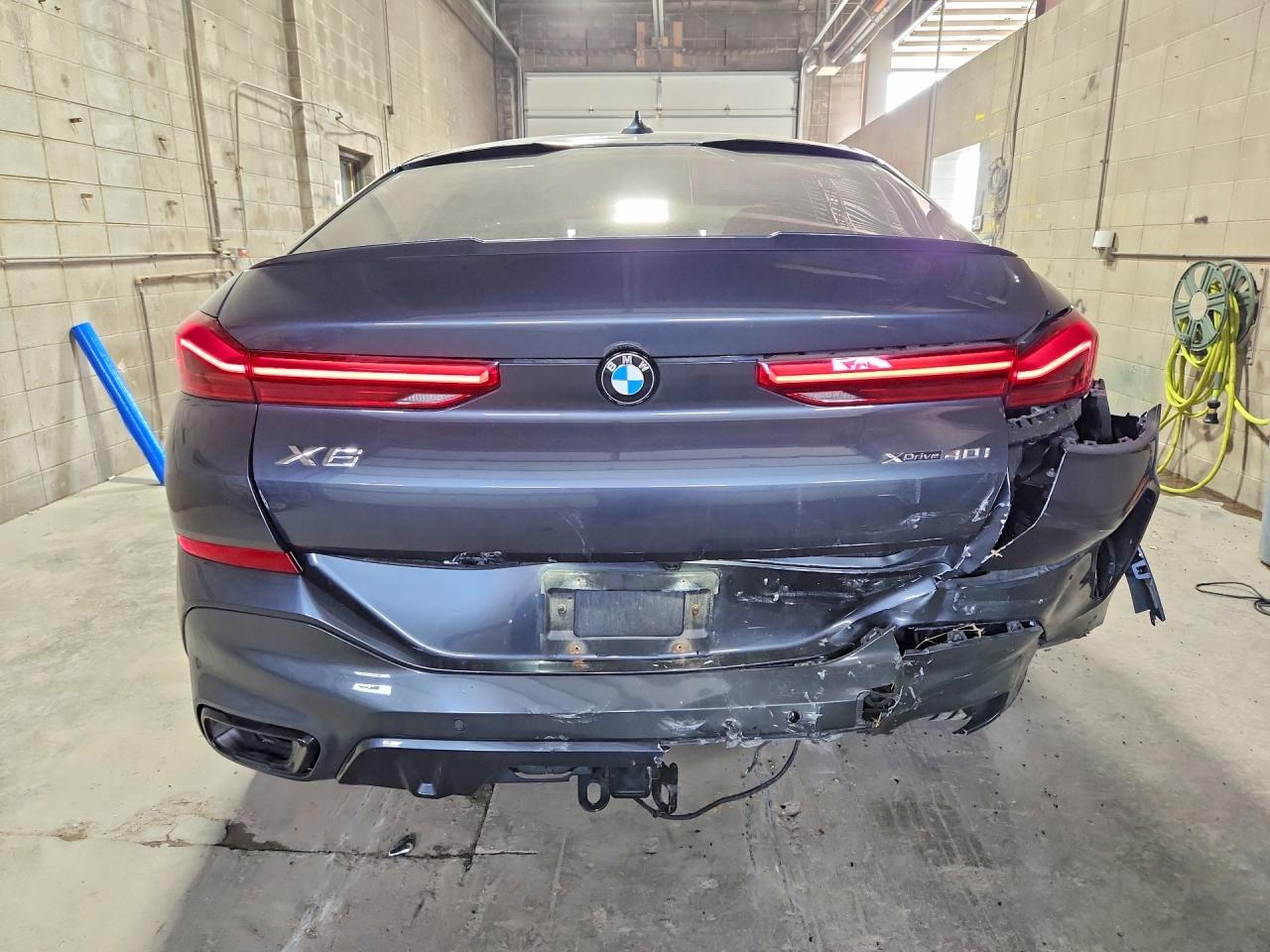 2021 BMW X6 xDrive40I - zdjęcie 6
