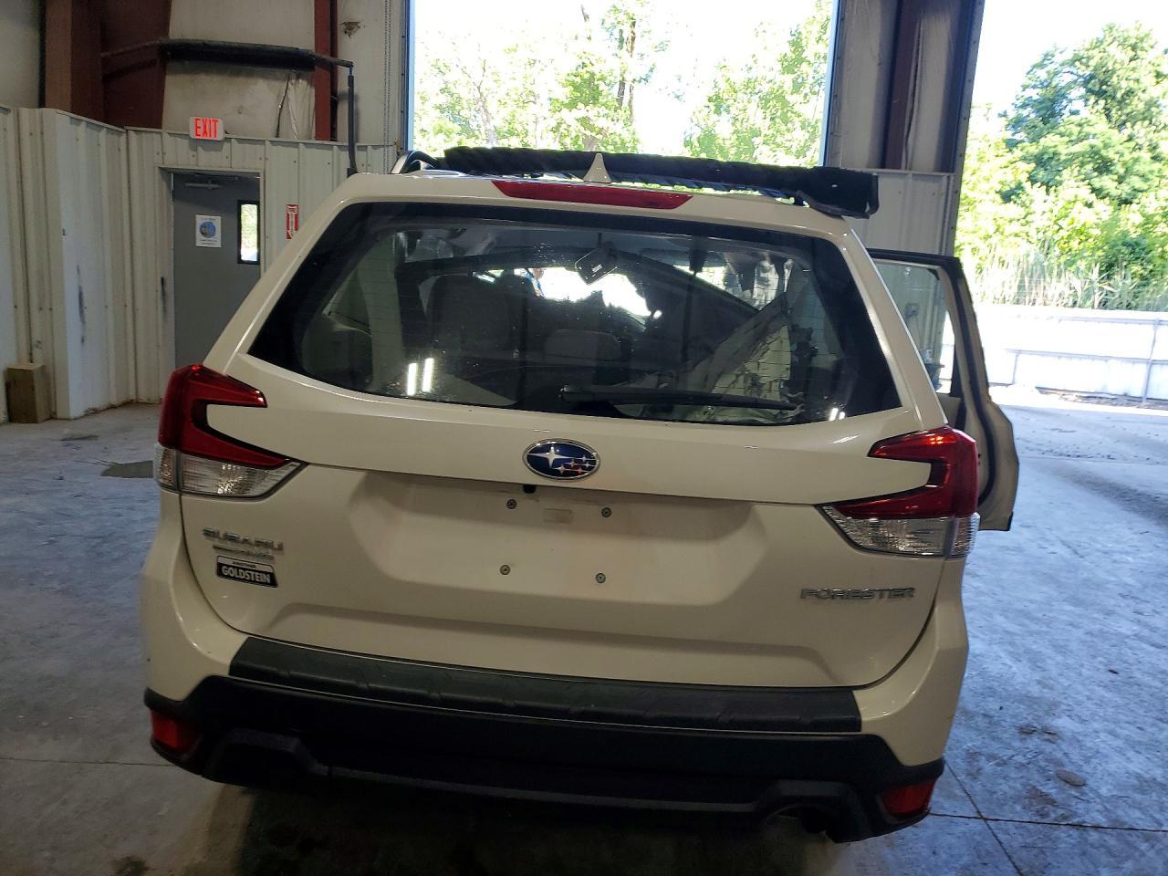 2019 Subaru Forester - zdjęcie 6