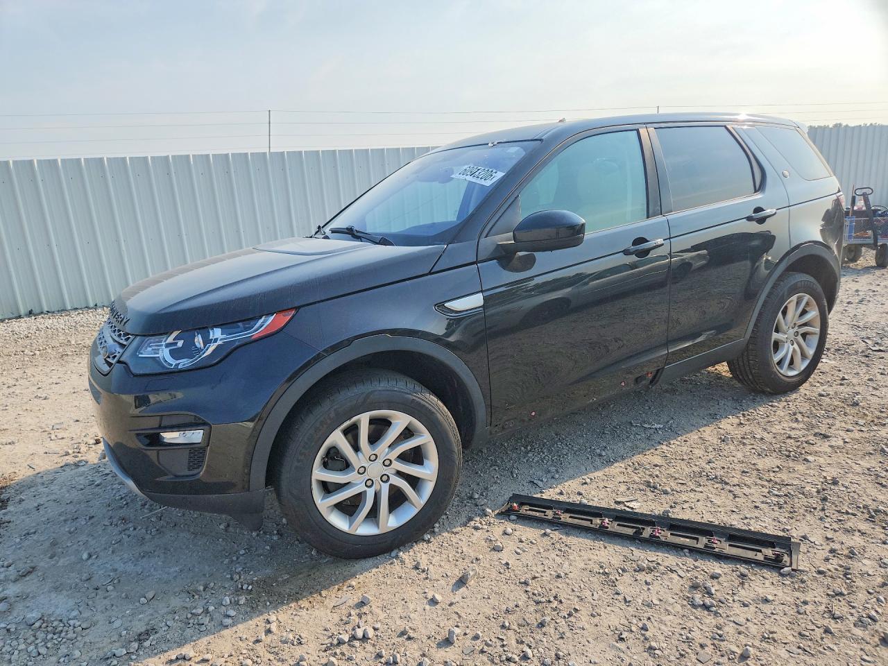 2017 Land Rover Discovery Sport Hse - zdjęcie główne