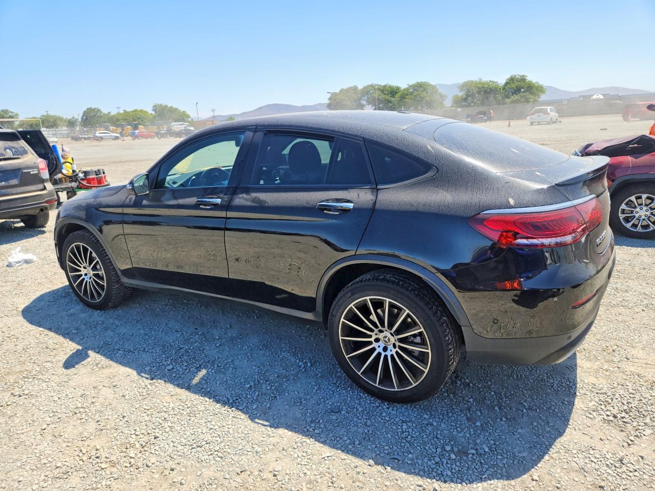 2023 Mercedes-Benz Glc Coupe 300 4Matic - zdjęcie 2