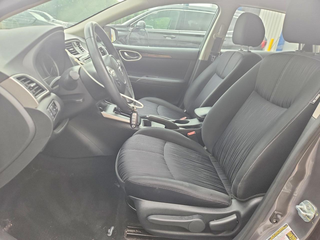 2018 Nissan Sentra Sv - zdjęcie 7