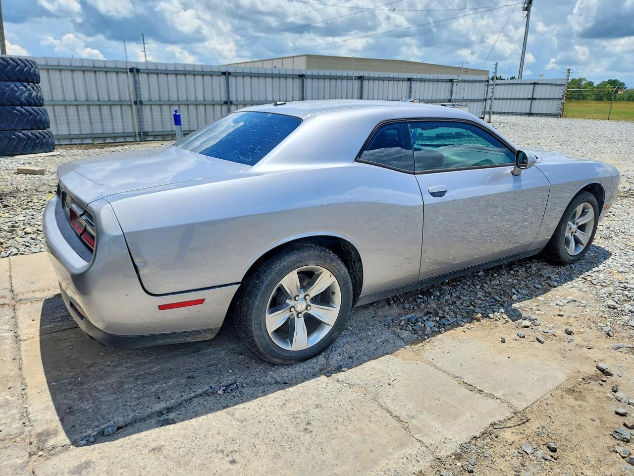 2015 Dodge Challenger Sxt - zdjęcie 3