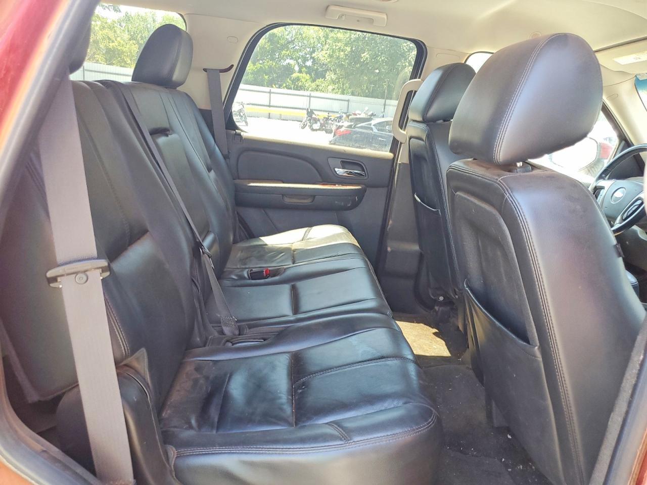 2014 Chevrolet Tahoe K1500 Lt - zdjęcie 11