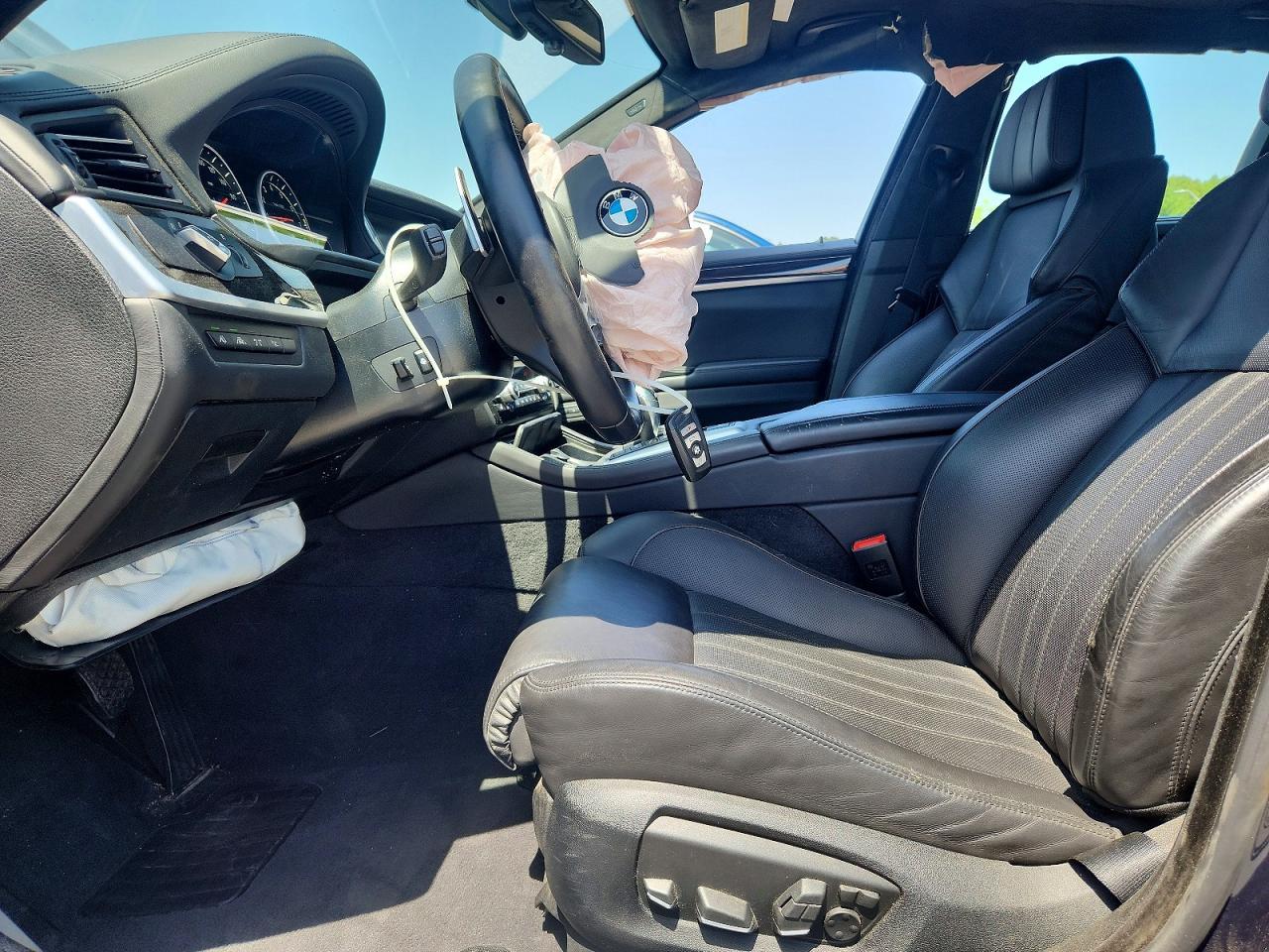 2014 BMW M5 - zdjęcie 7