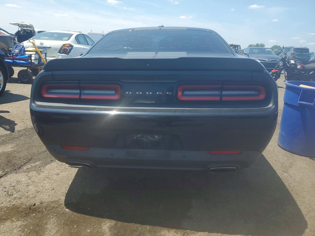 2016 Dodge Challenger Sxt - zdjęcie 6