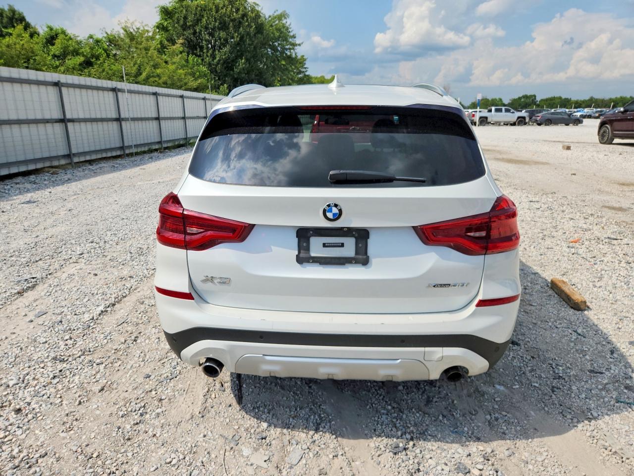 2019 BMW X3 xDrive30I - zdjęcie 6