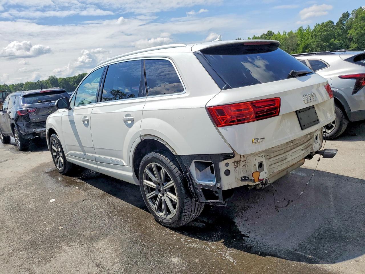 2018 Audi Q7 Premium Plus - zdjęcie 2