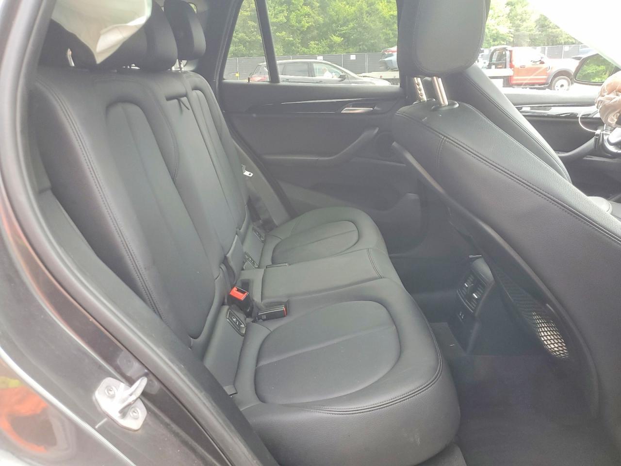 2018 BMW X1 xDrive28I - zdjęcie 11
