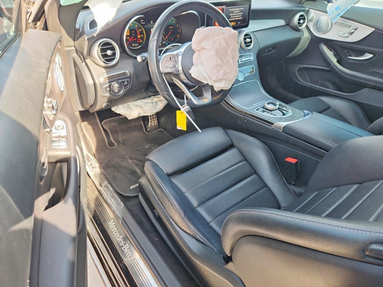 2021 Mercedes-Benz C 300 - zdjęcie 8