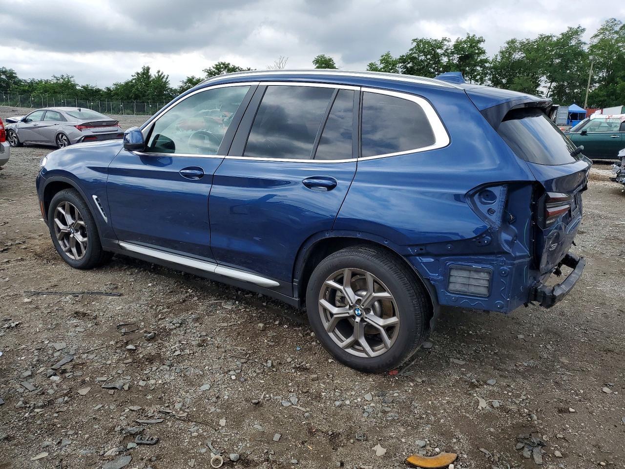 2022 BMW X3 xDrive30I - zdjęcie 2