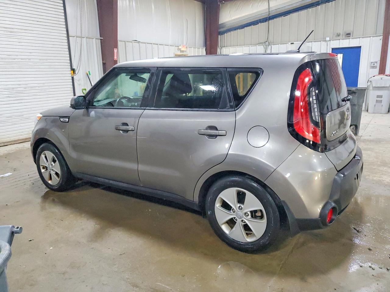 2016 Kia Soul Base - zdjęcie 2