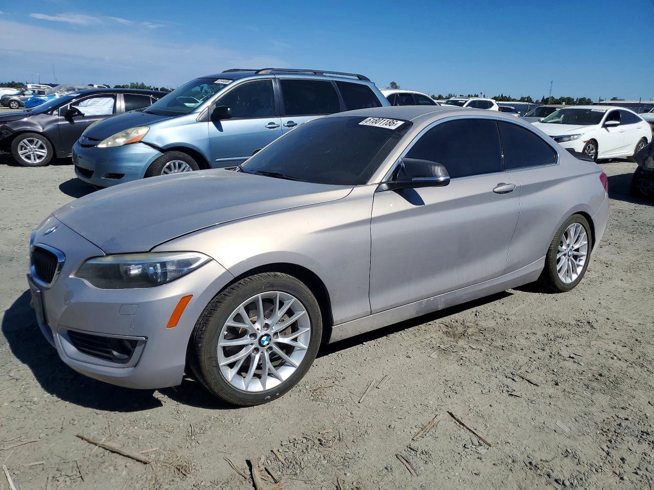 2014 BMW 228 I - zdjęcie główne