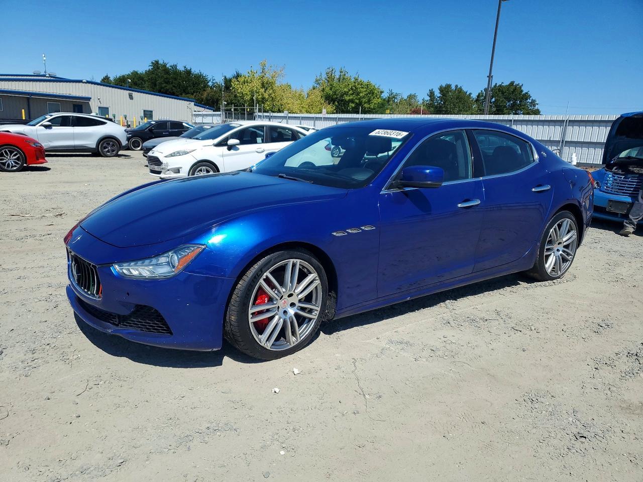 2015 Maserati Ghibli S - zdjęcie główne