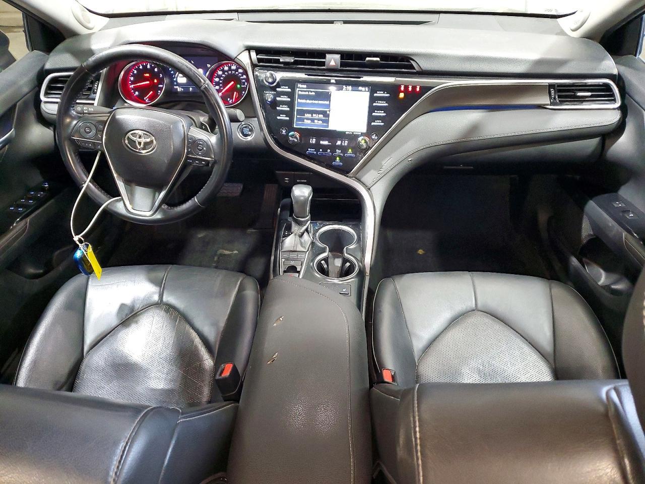 2018 Toyota Camry Xse V6 - zdjęcie 8