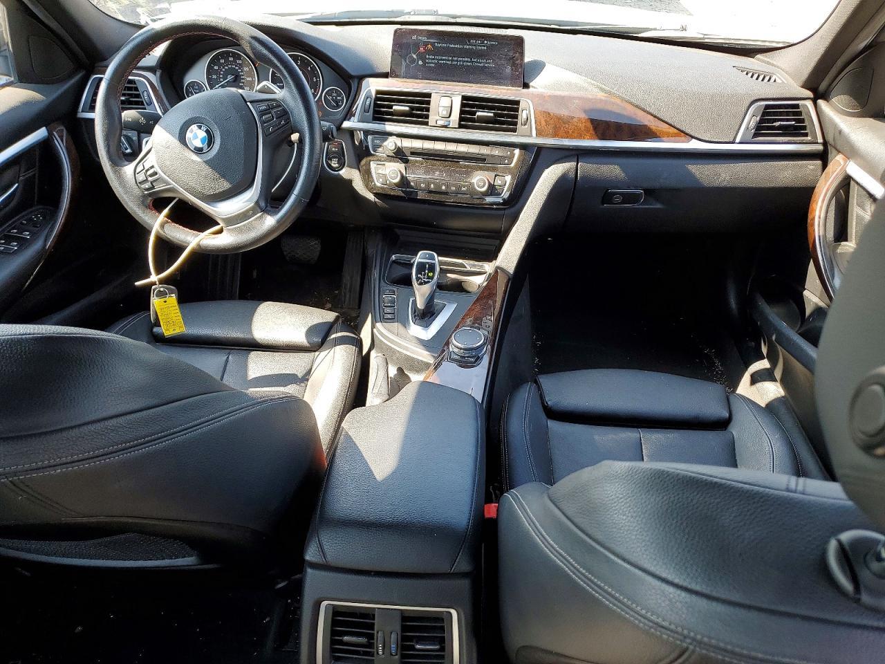 2016 BMW 328 D xDrive - zdjęcie 8