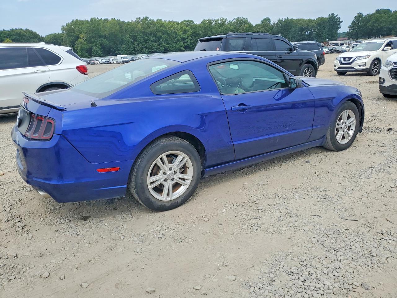 2013 Ford Mustang - zdjęcie 3