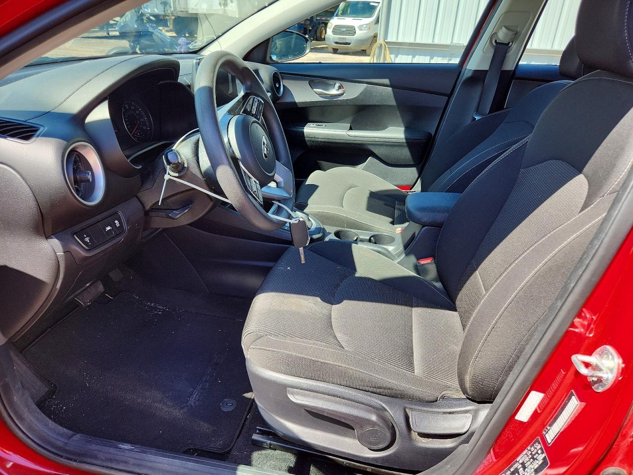 2019 Kia Forte Lxs - zdjęcie 7