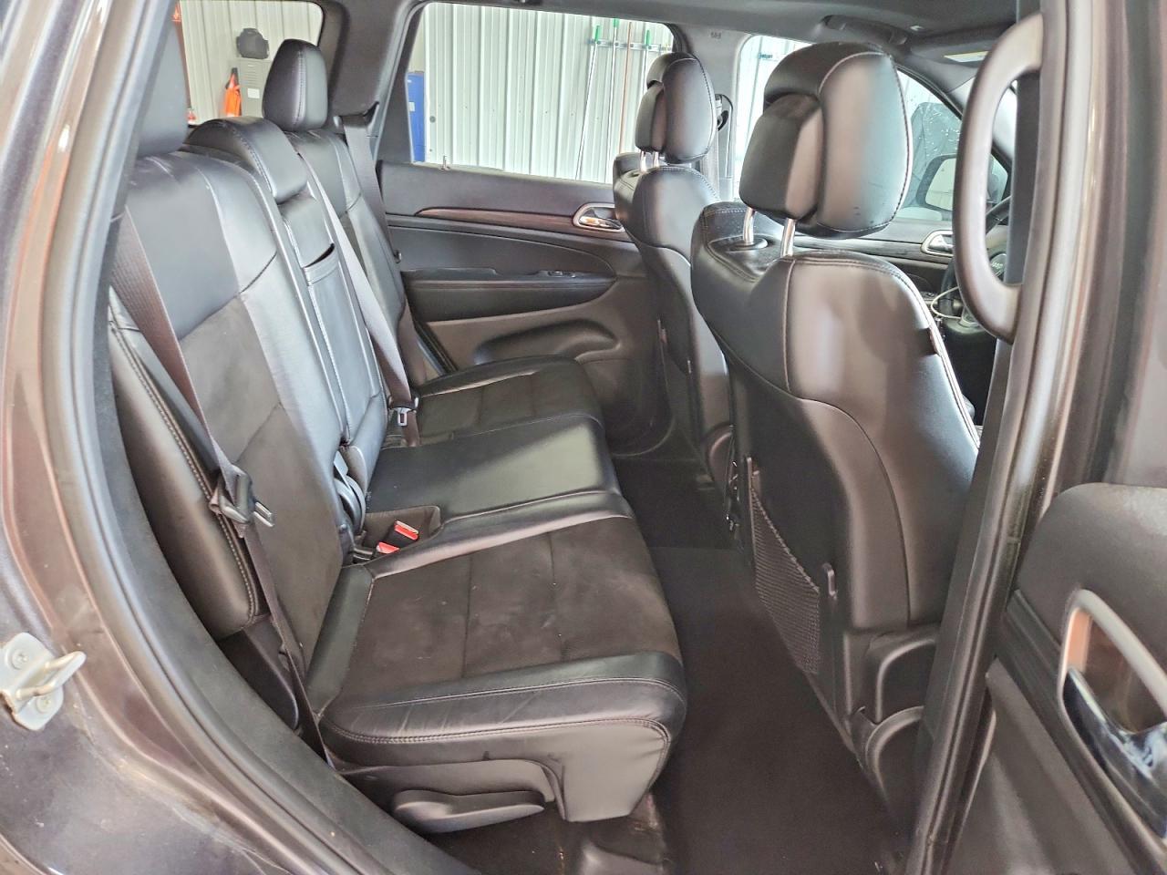 2019 Jeep Grand Cherokee Laredo - zdjęcie 10