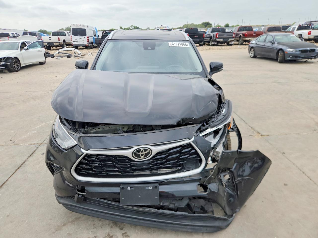 2023 Toyota Highlander Xle - zdjęcie 5