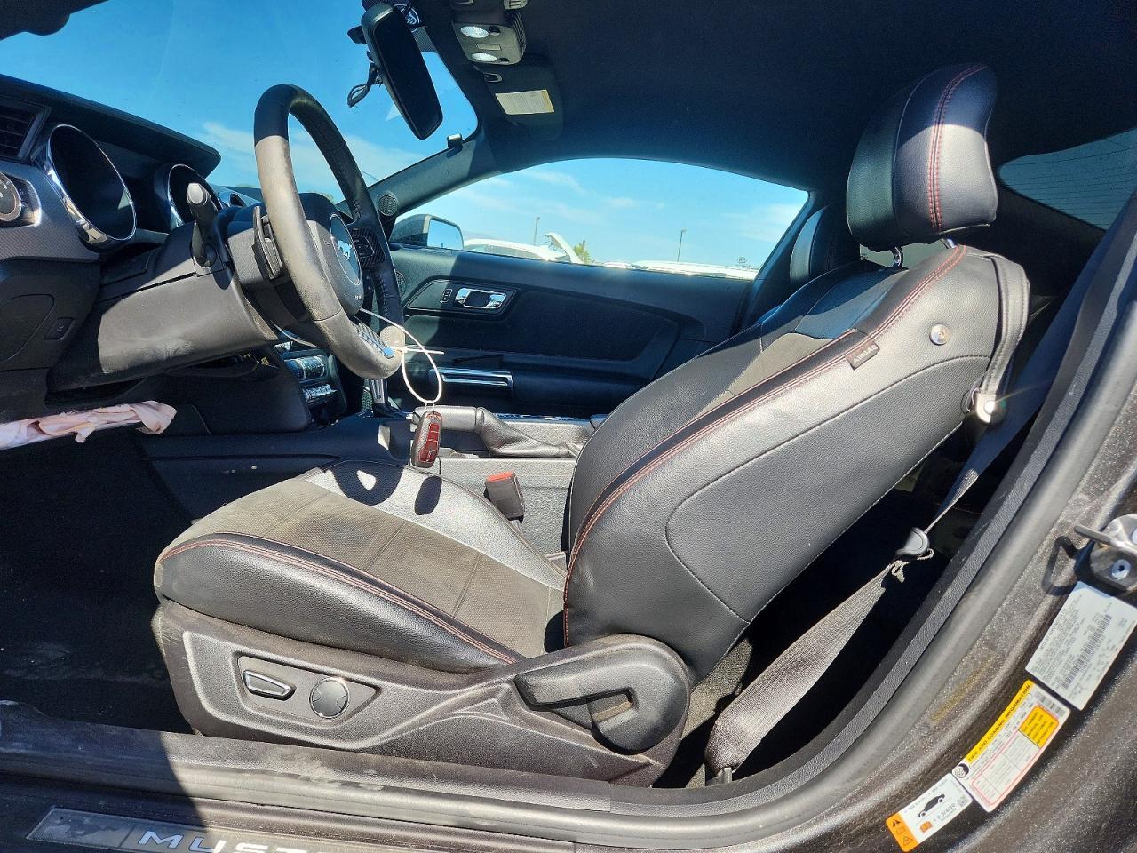 2017 Ford Mustang Gt - zdjęcie 7