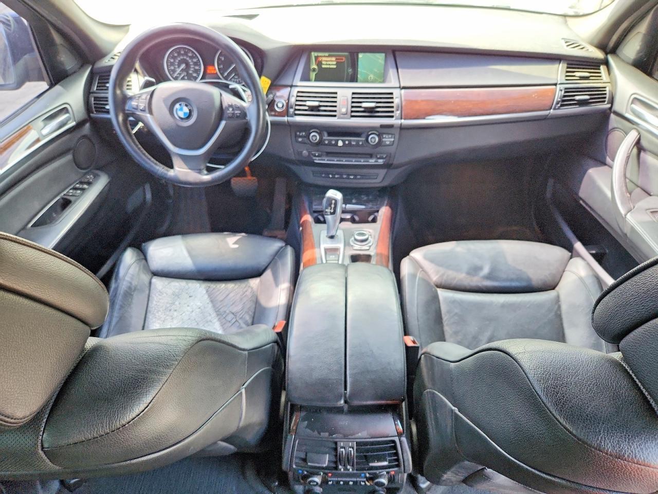 2013 BMW X5 xDrive50I - zdjęcie 8