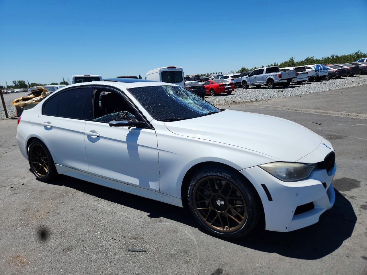 2014 BMW 335 I - zdjęcie 4