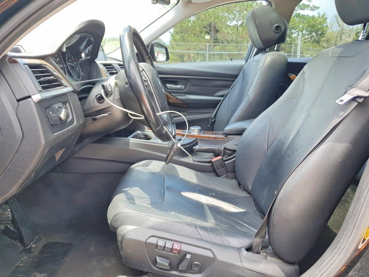2015 BMW 328 I - zdjęcie 7