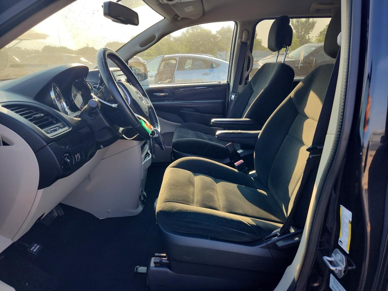 2016 Dodge Grand Caravan Se - zdjęcie 7