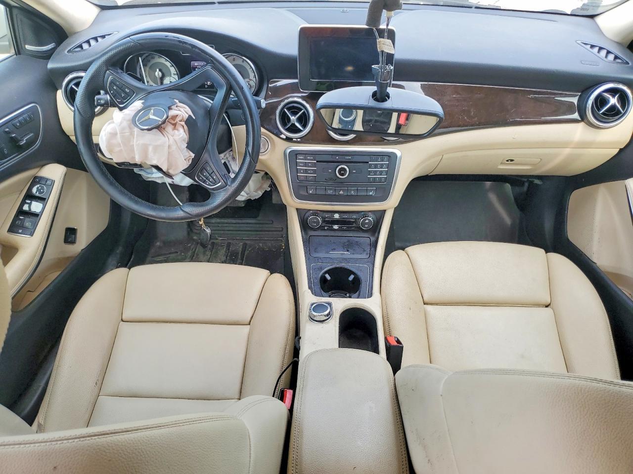 2016 Mercedes-Benz Gla 250 - zdjęcie 8