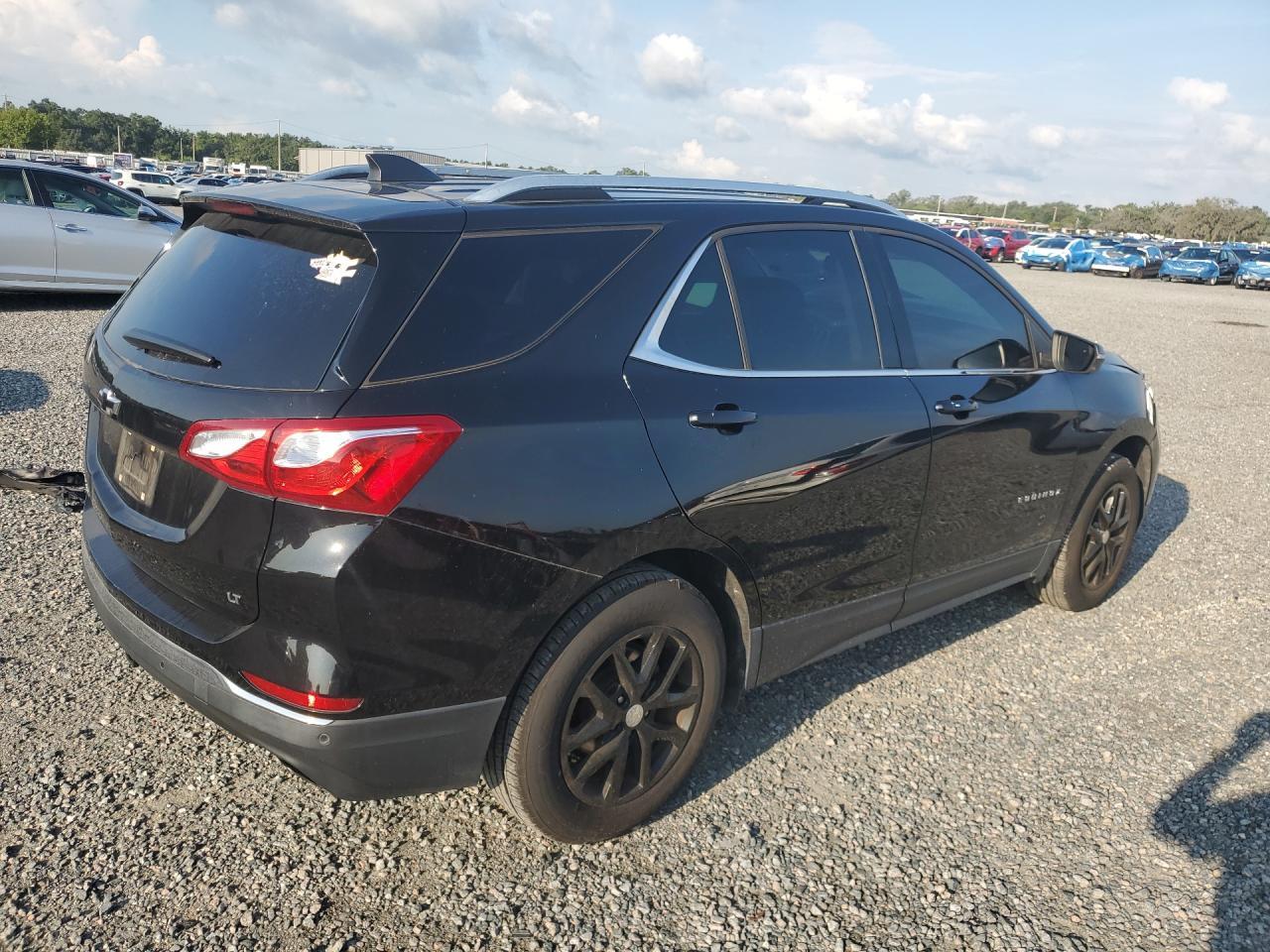 2020 Chevrolet Equinox Lt - zdjęcie 3