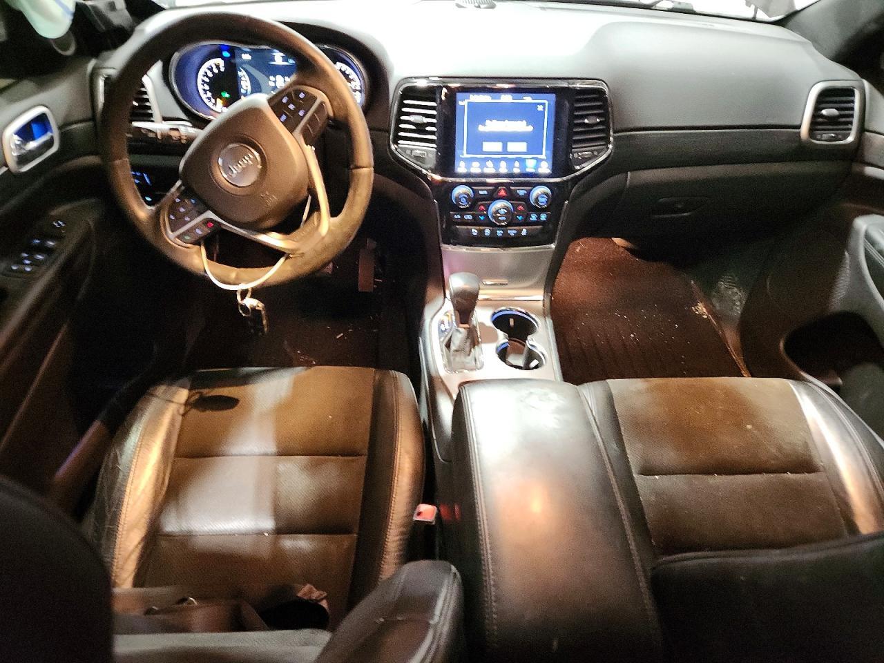 2020 Jeep Grand Cherokee Laredo - zdjęcie 8