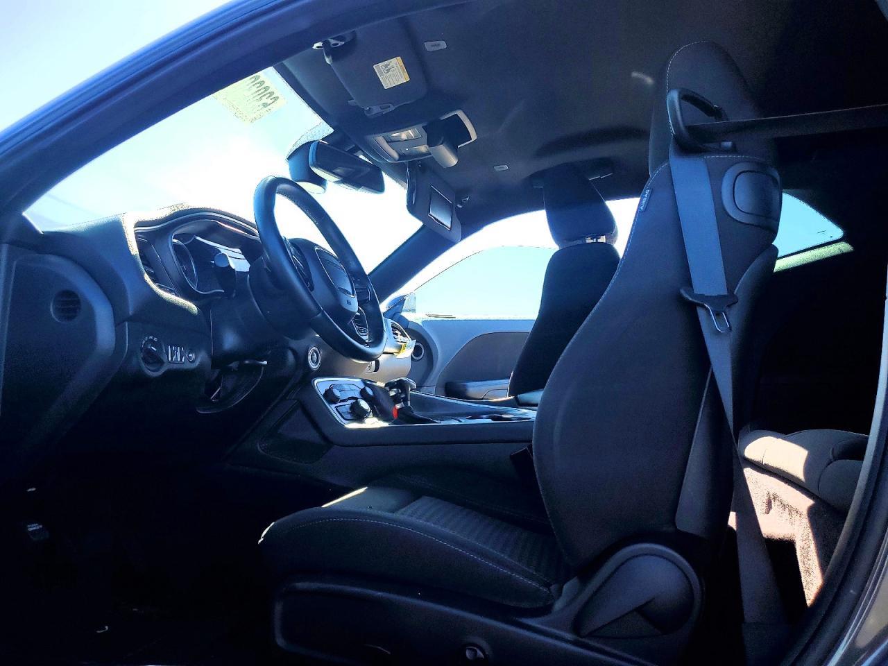2017 Dodge Challenger Sxt - zdjęcie 7